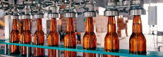 envasado-cerveza Módulo de envasado de cerveza artesanal en latas, botellas y barriles
